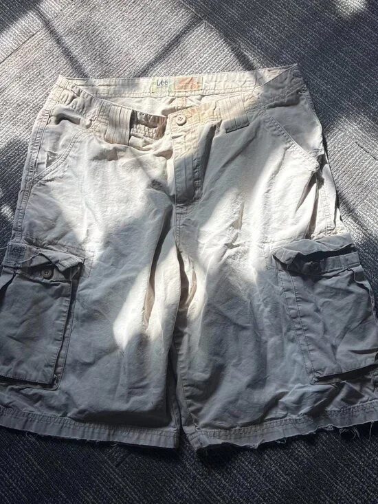 Men's Tan and Cream Shorts - Picture 2 of 4